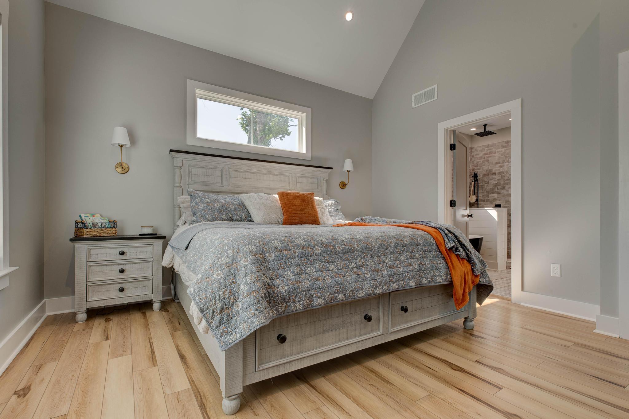 Richmond, Kentucky, 40475, United States, 4 Bedrooms Bedrooms, ,6 BathroomsBathrooms,Residential,For Sale,1971513