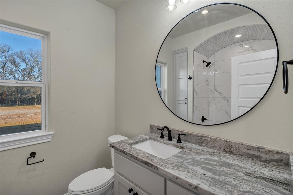 Granbury, Texas, 76049, United States, 4 Bedrooms Bedrooms, ,3 BathroomsBathrooms,Residential,For Sale,2007814