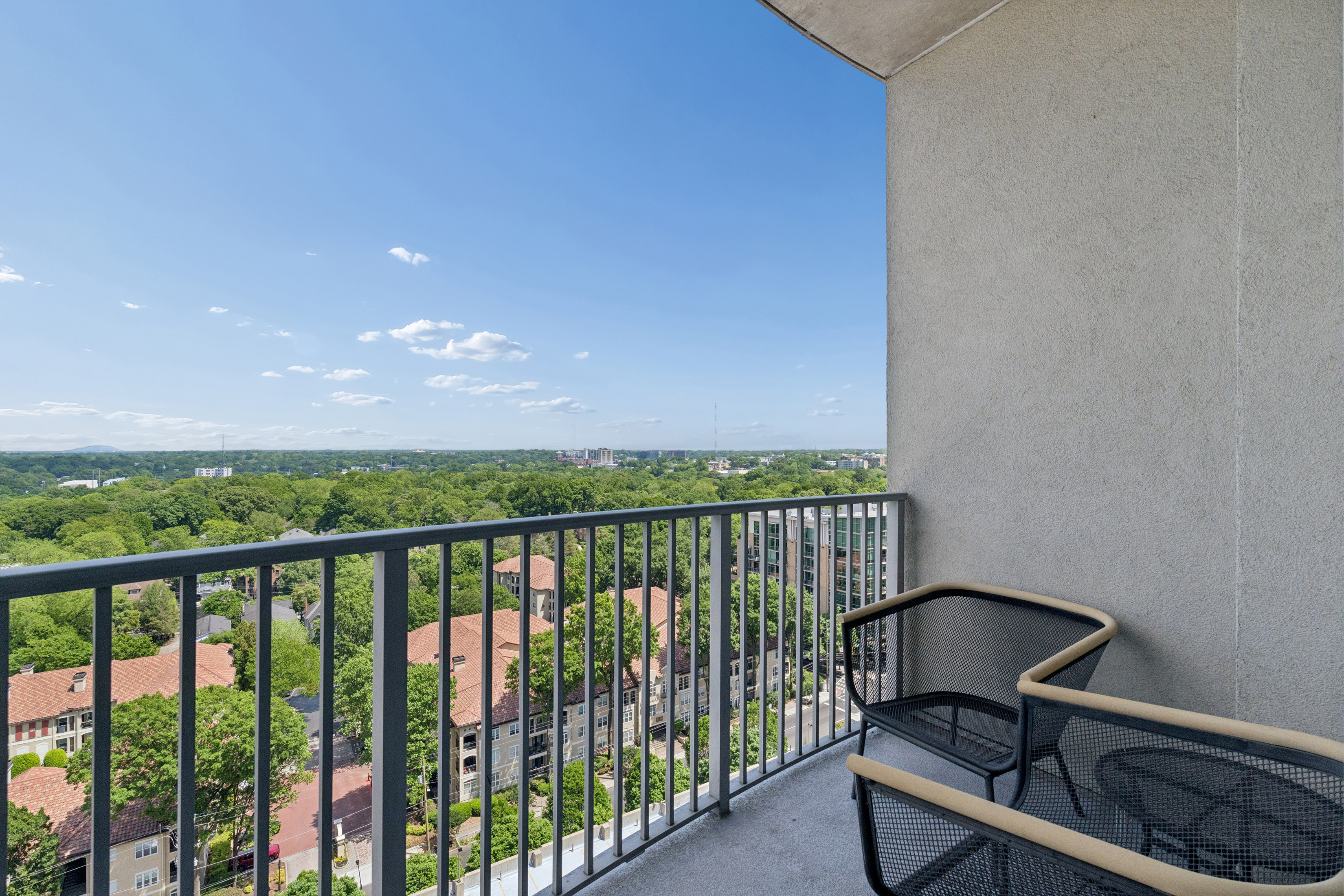  Beautifully Renovated Condo in the Heart of Vibrant Midtown - 物件實景