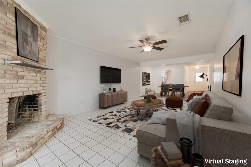 Plano, Texas, 75074, United States, 6 Bedrooms Bedrooms, ,4 BathroomsBathrooms,Residential,For Sale,1994194