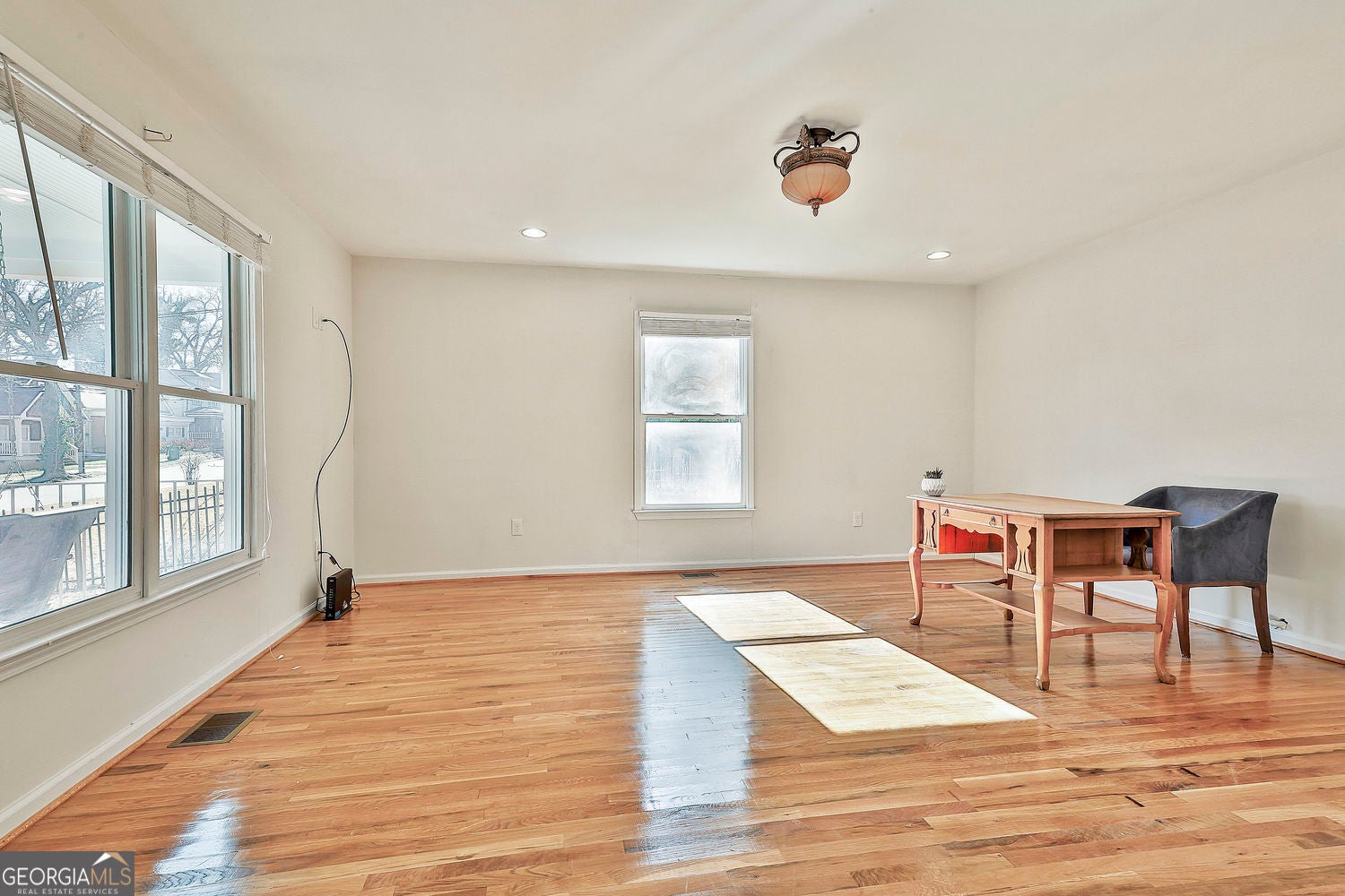 Atlanta, Georgia, 30314, United States, 5 Bedrooms Bedrooms, ,4 BathroomsBathrooms,Residential,For Sale,2006561