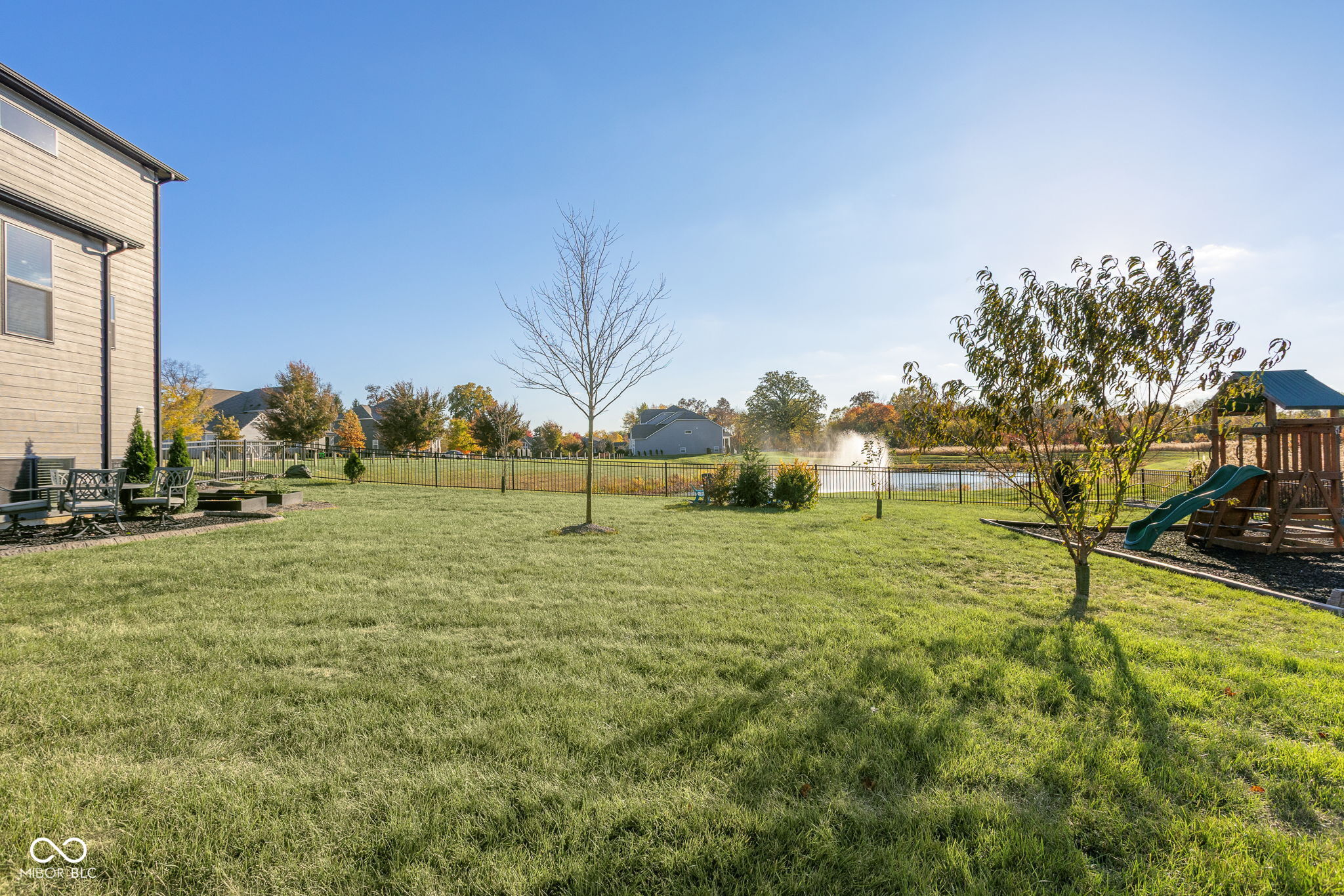 Noblesville, Indiana, 46062, United States, 6 Bedrooms Bedrooms, ,4 BathroomsBathrooms,Residential,For Sale,1987337