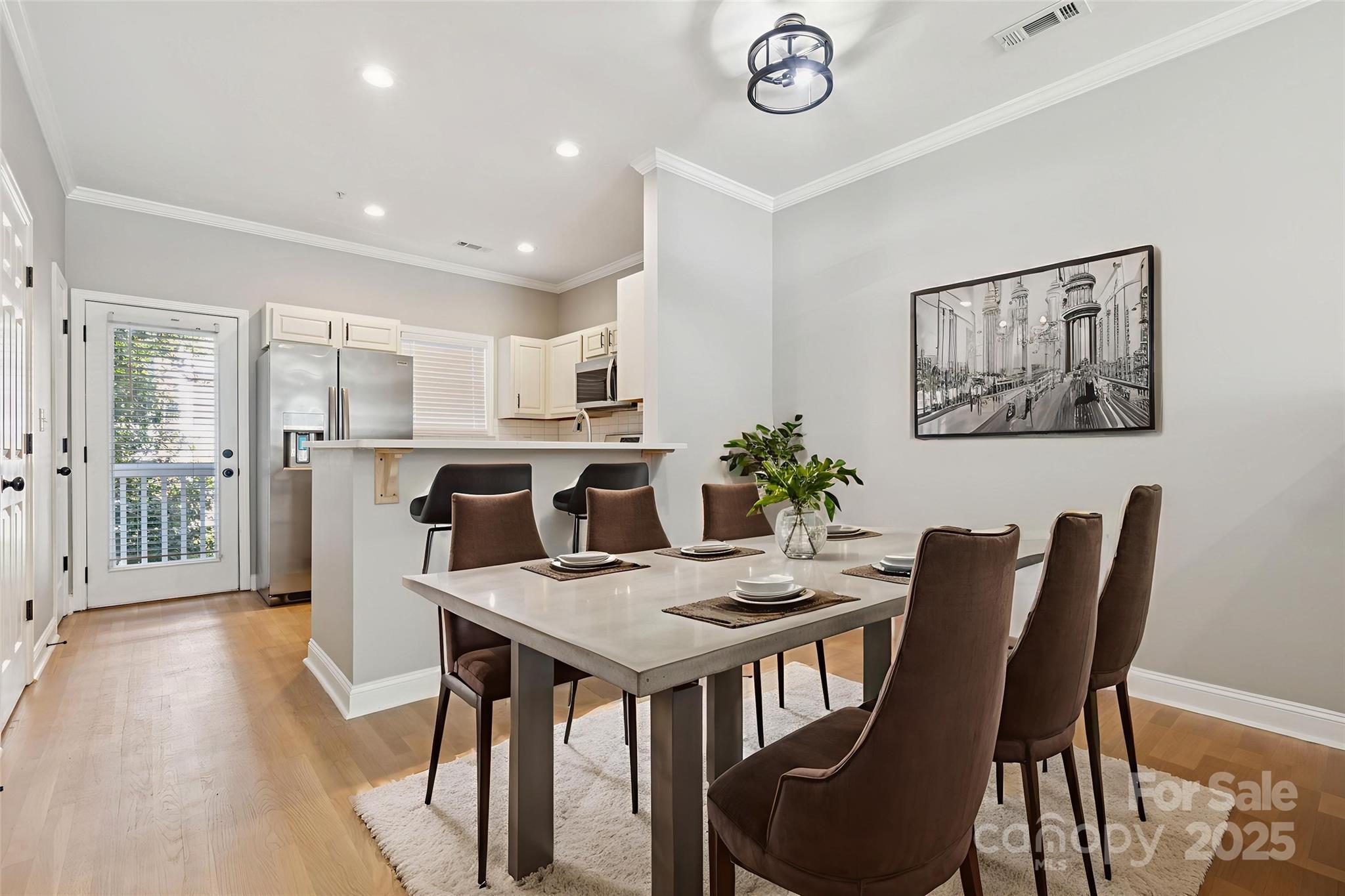 Charlotte, North Carolina, 28204, United States, 2 Bedrooms Bedrooms, ,3 BathroomsBathrooms,Residential,For Sale,1917401