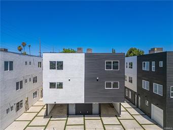 Van Nuys, California, 91405, United States, 11 Bedrooms Bedrooms, ,Residential,For Sale,1763615