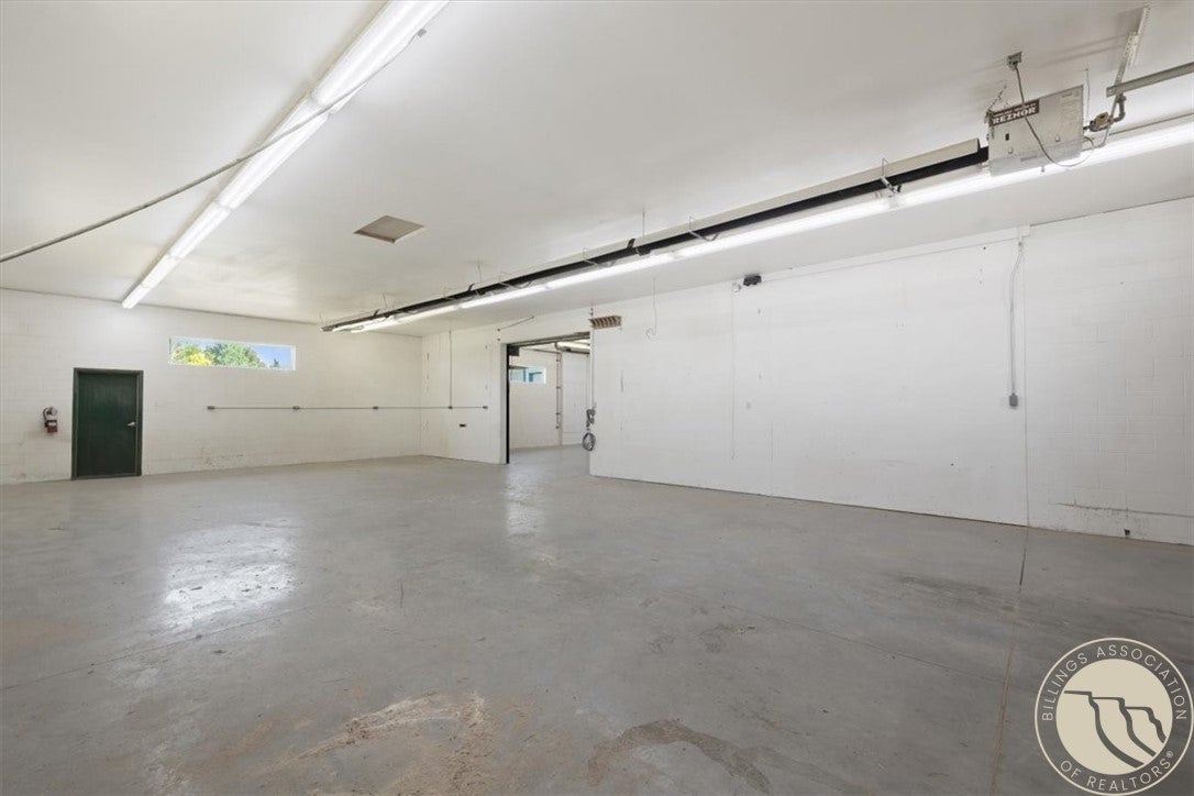 Billings, Montana, 59101, United States, 3 Bedrooms Bedrooms, ,2 BathroomsBathrooms,Residential,For Sale,2048034
