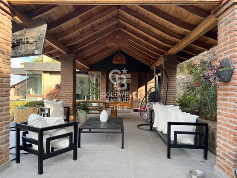 Lo Barnechea, Chile, 6 Bedrooms Bedrooms, ,6 BathroomsBathrooms,Residential,For Sale,1951401