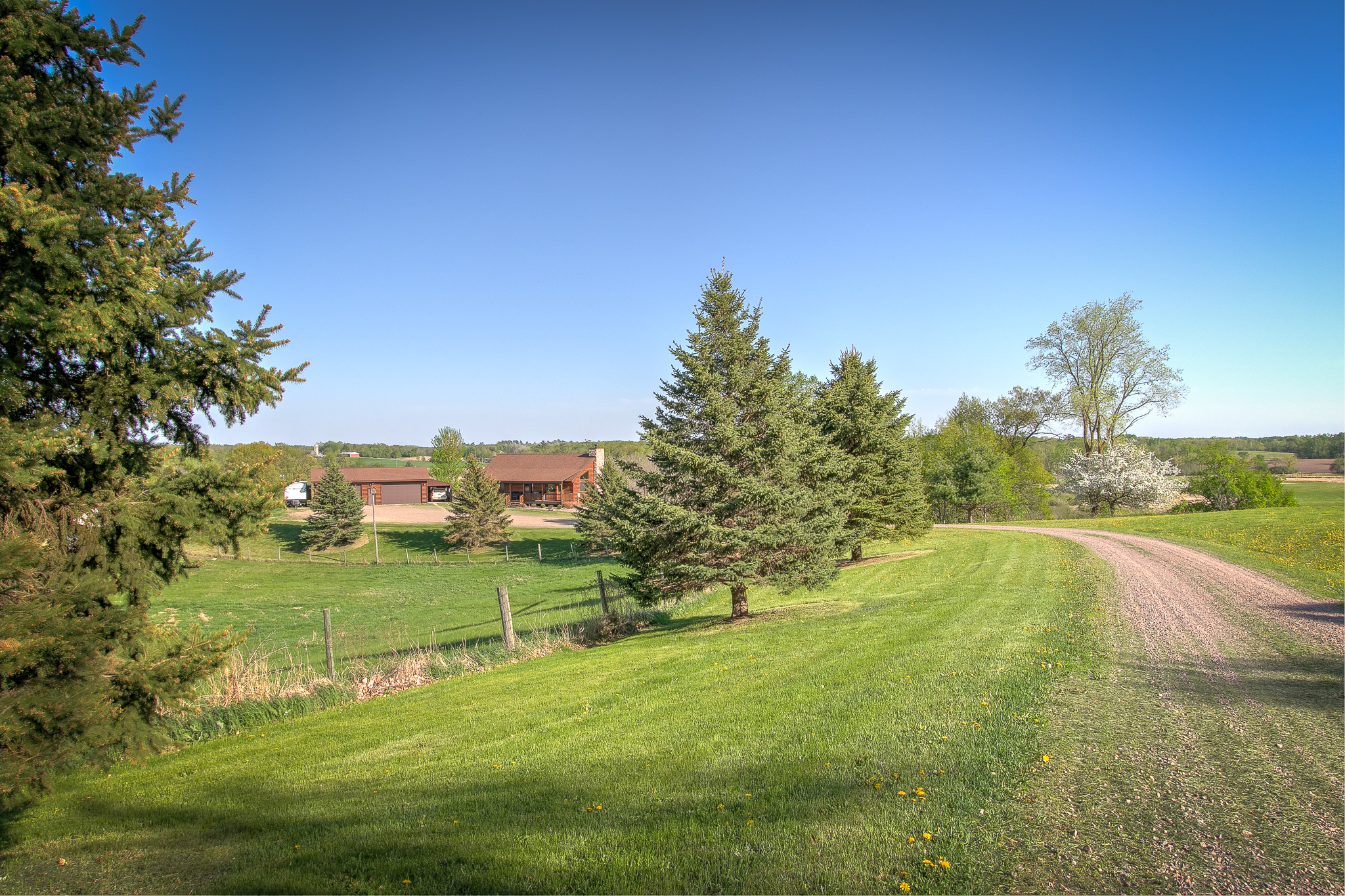 Braham, Minnesota, 55006, United States, 4 Bedrooms Bedrooms, ,2 BathroomsBathrooms,Residential,For Sale,1975992