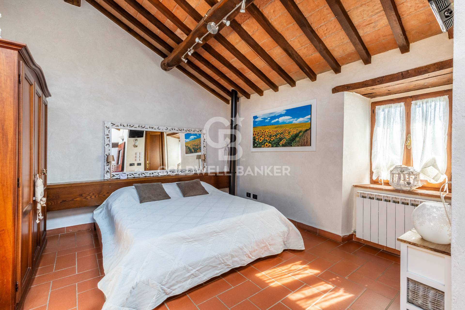 Todi, Perugia, 06059, IT, 10 Bedrooms Bedrooms, ,6 BathroomsBathrooms,Residential,For Sale,1890990