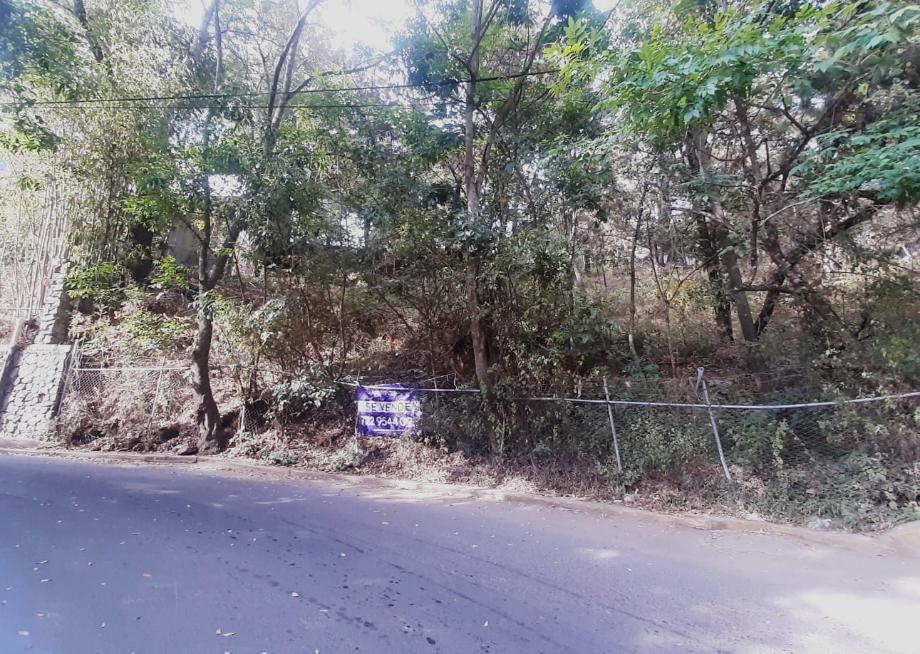 Valle de Bravo, Estado de México, 51204, Mexico, 1 Bedroom Bedrooms, ,Residential,For Sale,1720701
