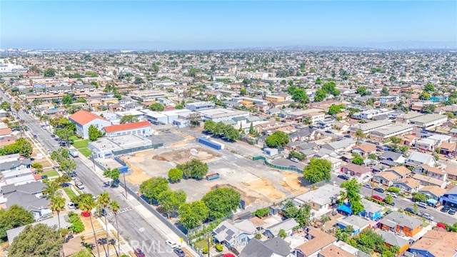 Los Angeles, California, 90044, United States, 3 Bedrooms Bedrooms, ,2 BathroomsBathrooms,Residential,For Sale,1937272