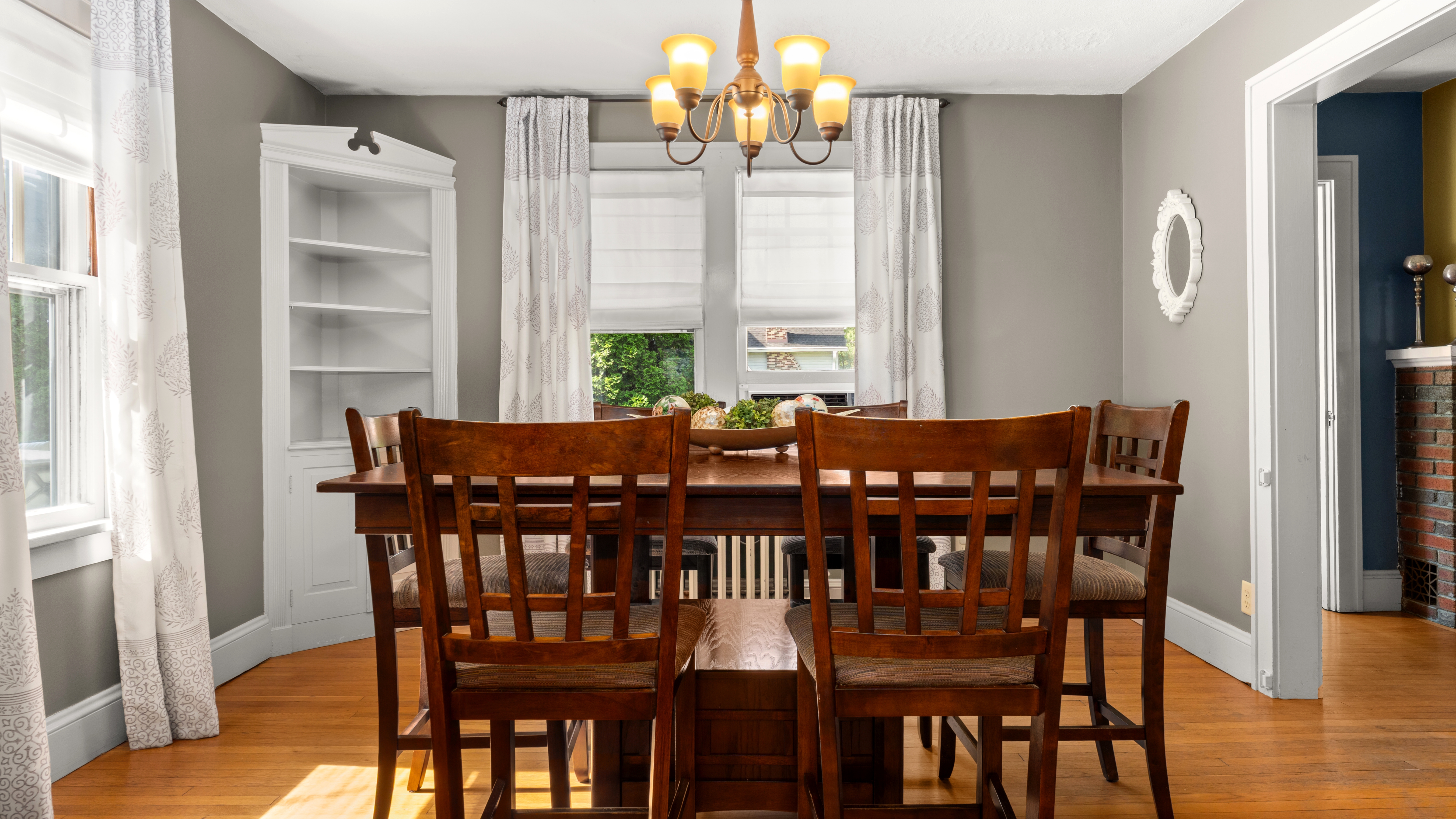  Turnkey Colonial Charm in Southeast Pittsfield - 物件實景