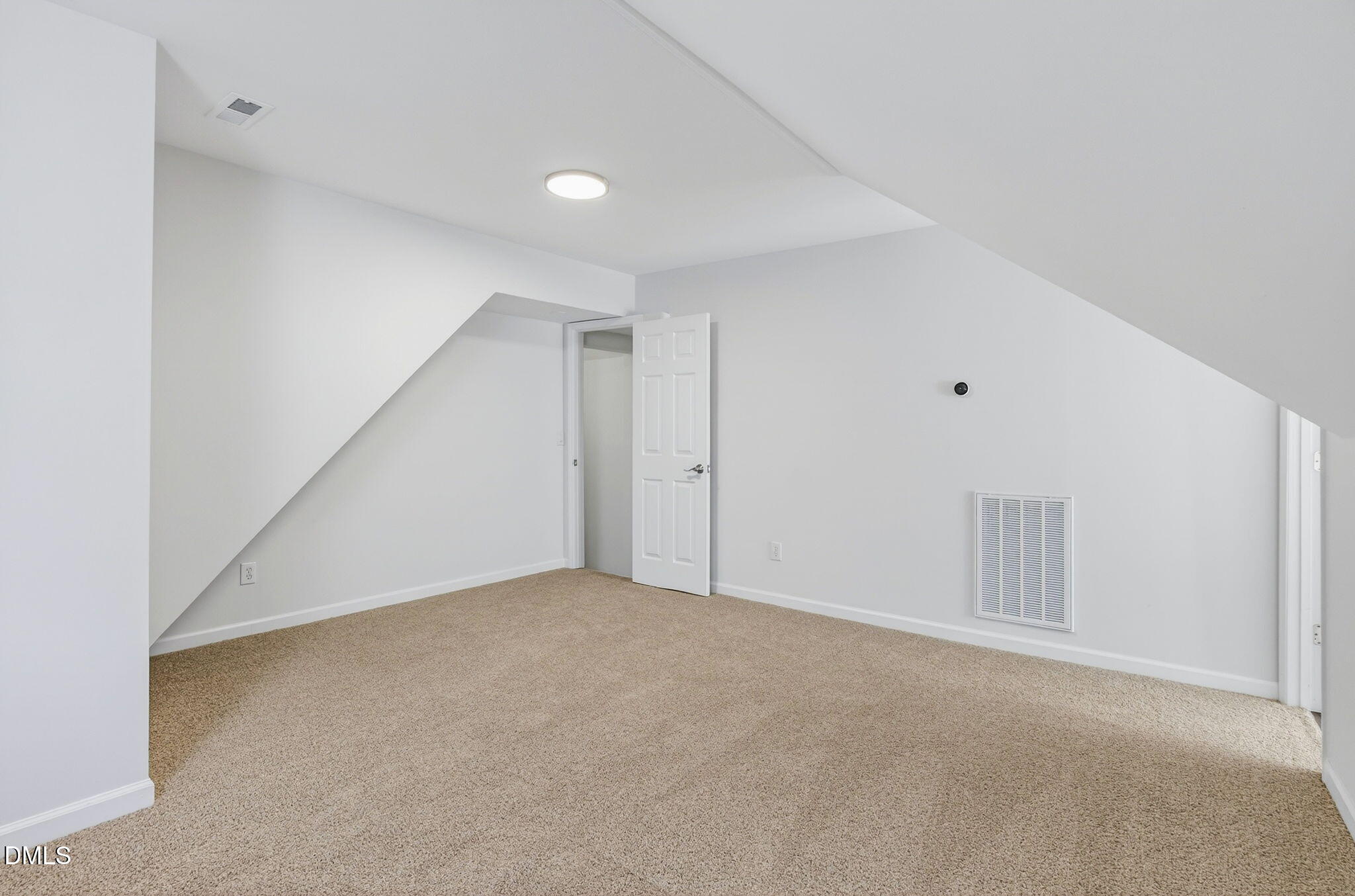 Wake Forest, North Carolina, 27587, United States, 3 Bedrooms Bedrooms, ,4 BathroomsBathrooms,Residential,For Sale,2003522