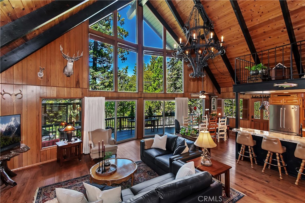 Lake Arrowhead, California, 92352, United States, 3 Bedrooms Bedrooms, ,1 BathroomBathrooms,Residential,For Sale,1988243