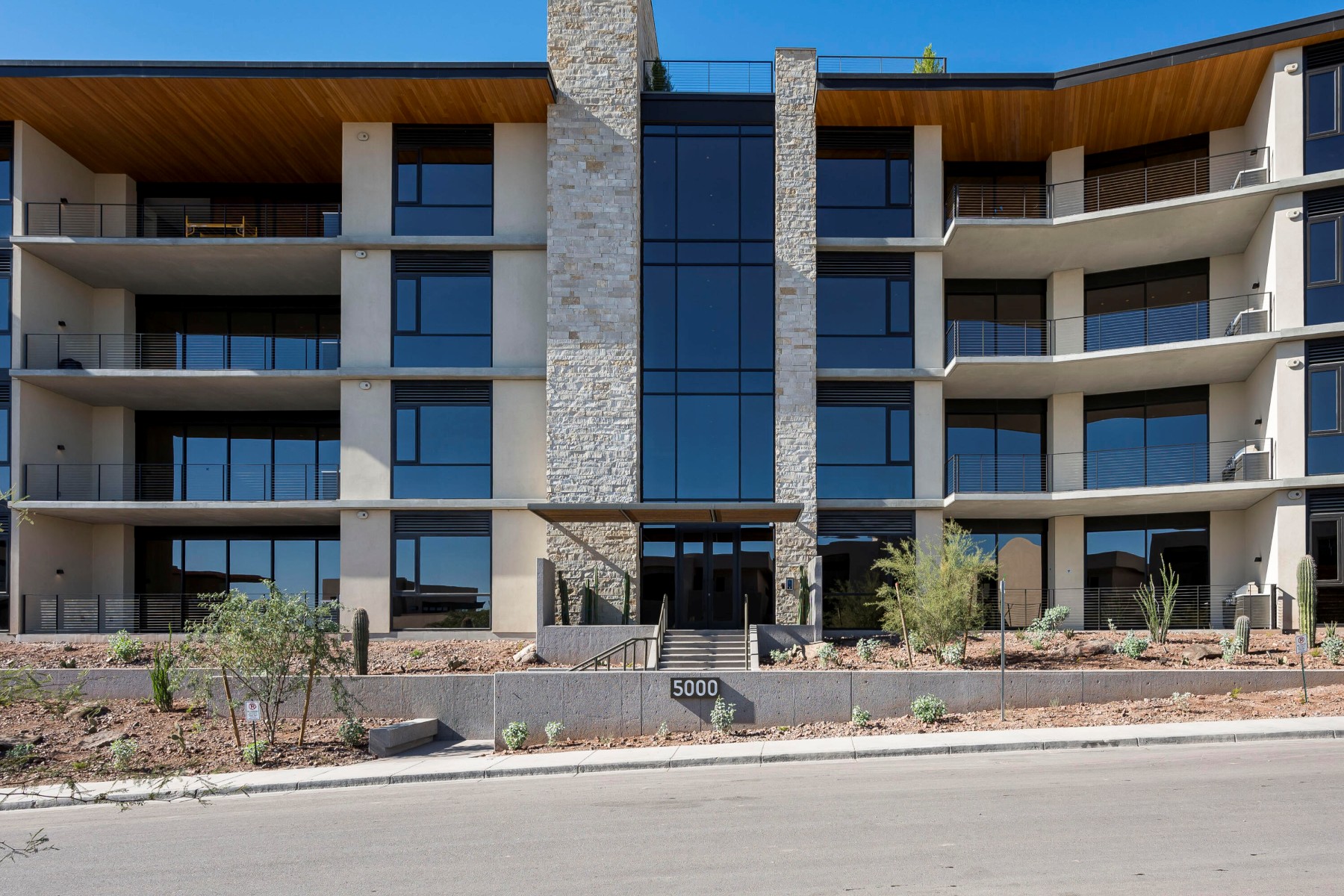  5000 N Camelback Ridge Drive¦Scottsdale, AZ - 物件實景