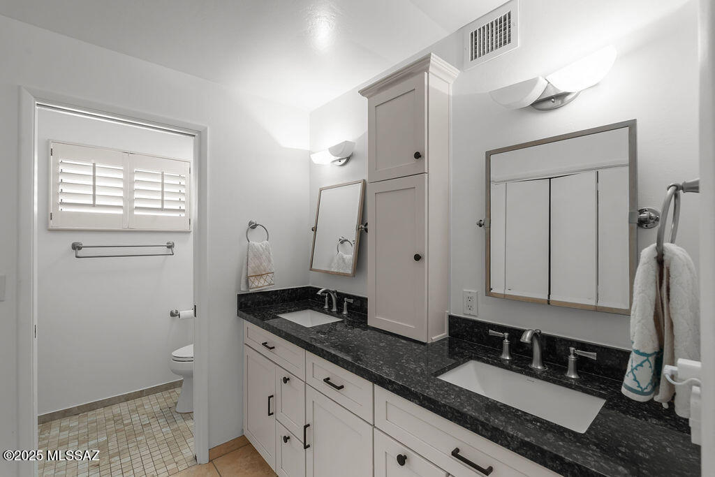 Tucson, Arizona, 85750, United States, 4 Bedrooms Bedrooms, ,3 BathroomsBathrooms,Residential,For Sale,1818132