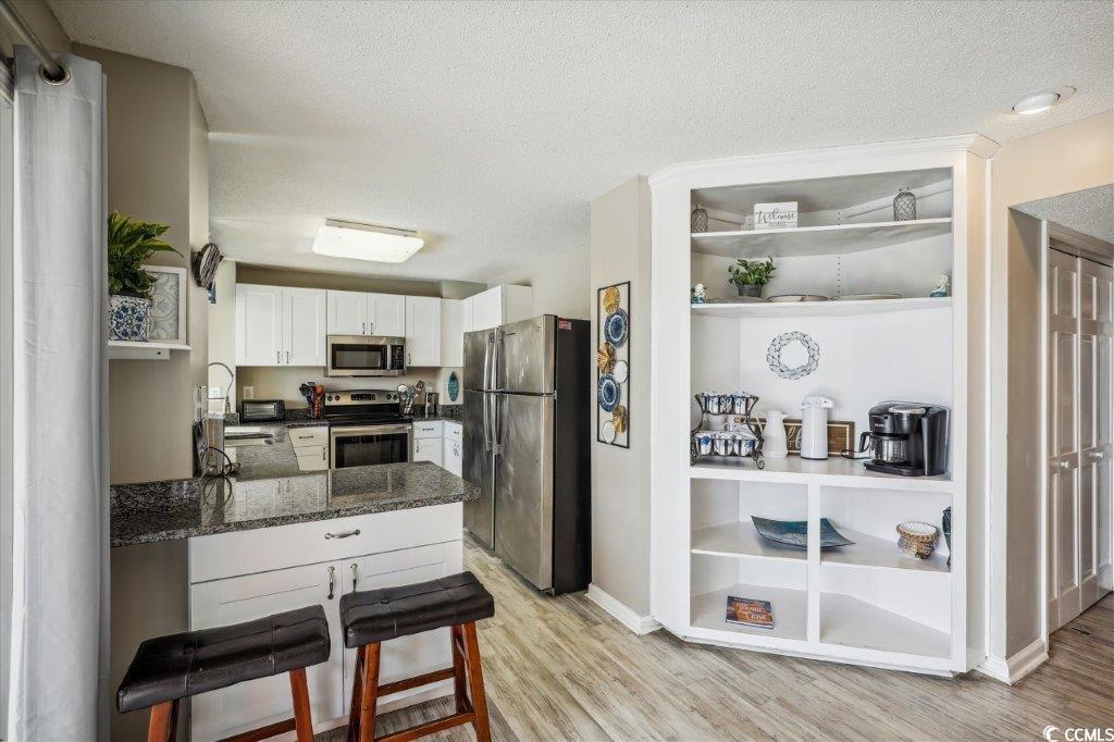 North Myrtle Beach, South Carolina, 29582, United States, 7 Bedrooms Bedrooms, ,5 BathroomsBathrooms,Residential,For Sale,1810579