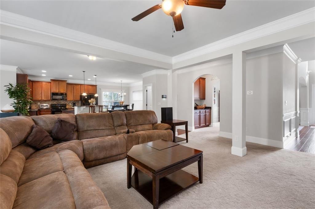 Loganville, Georgia, 30052, United States, 6 Bedrooms Bedrooms, ,5 BathroomsBathrooms,Residential,For Sale,1925493