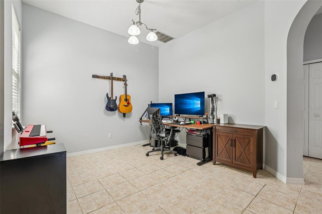 Lake Mary, Florida, 32746, United States, 3 Bedrooms Bedrooms, ,2 BathroomsBathrooms,Residential,For Sale,1976222