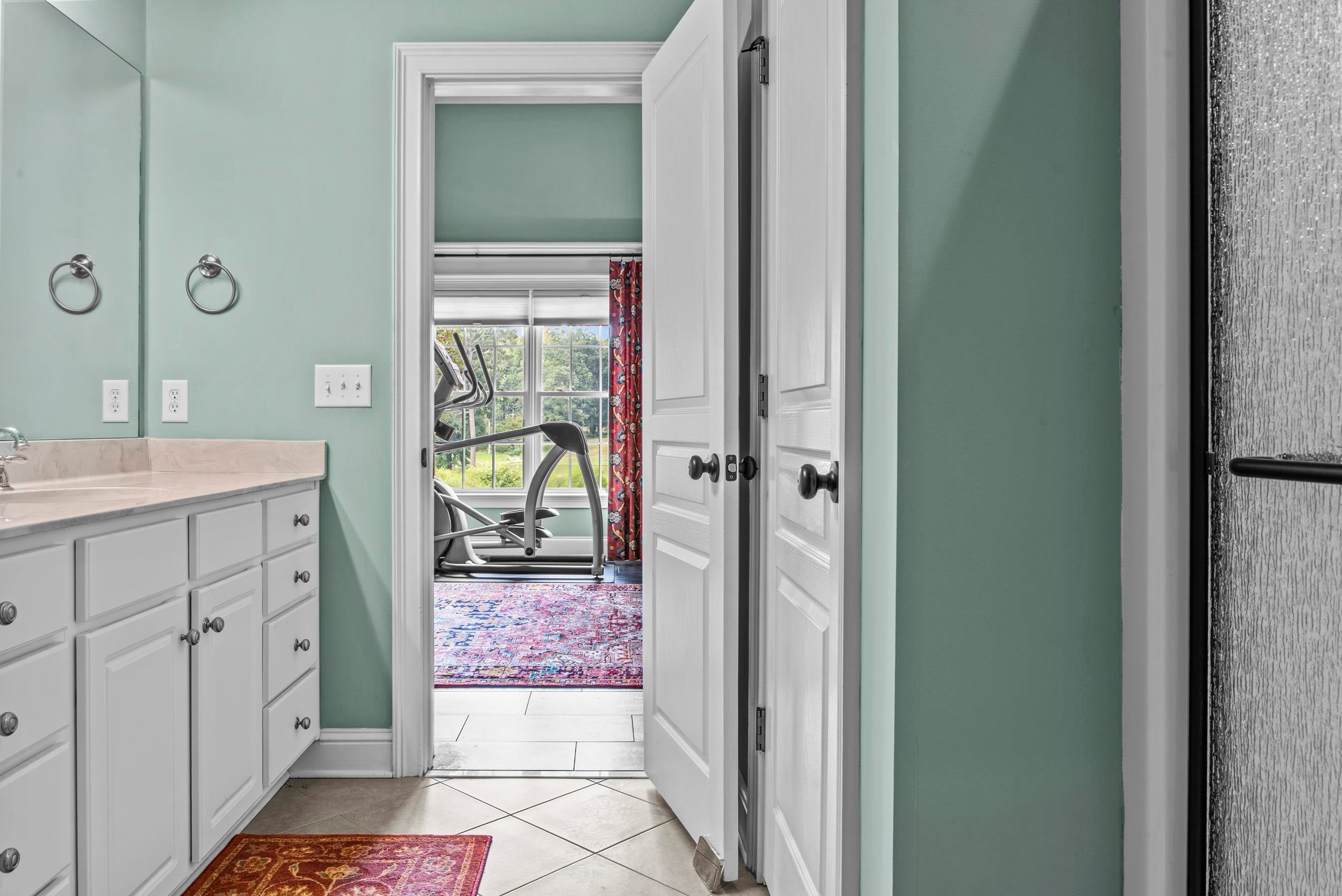 Greensboro, Georgia, 30642, United States, 4 Bedrooms Bedrooms, ,4 BathroomsBathrooms,Residential,For Sale,1941915