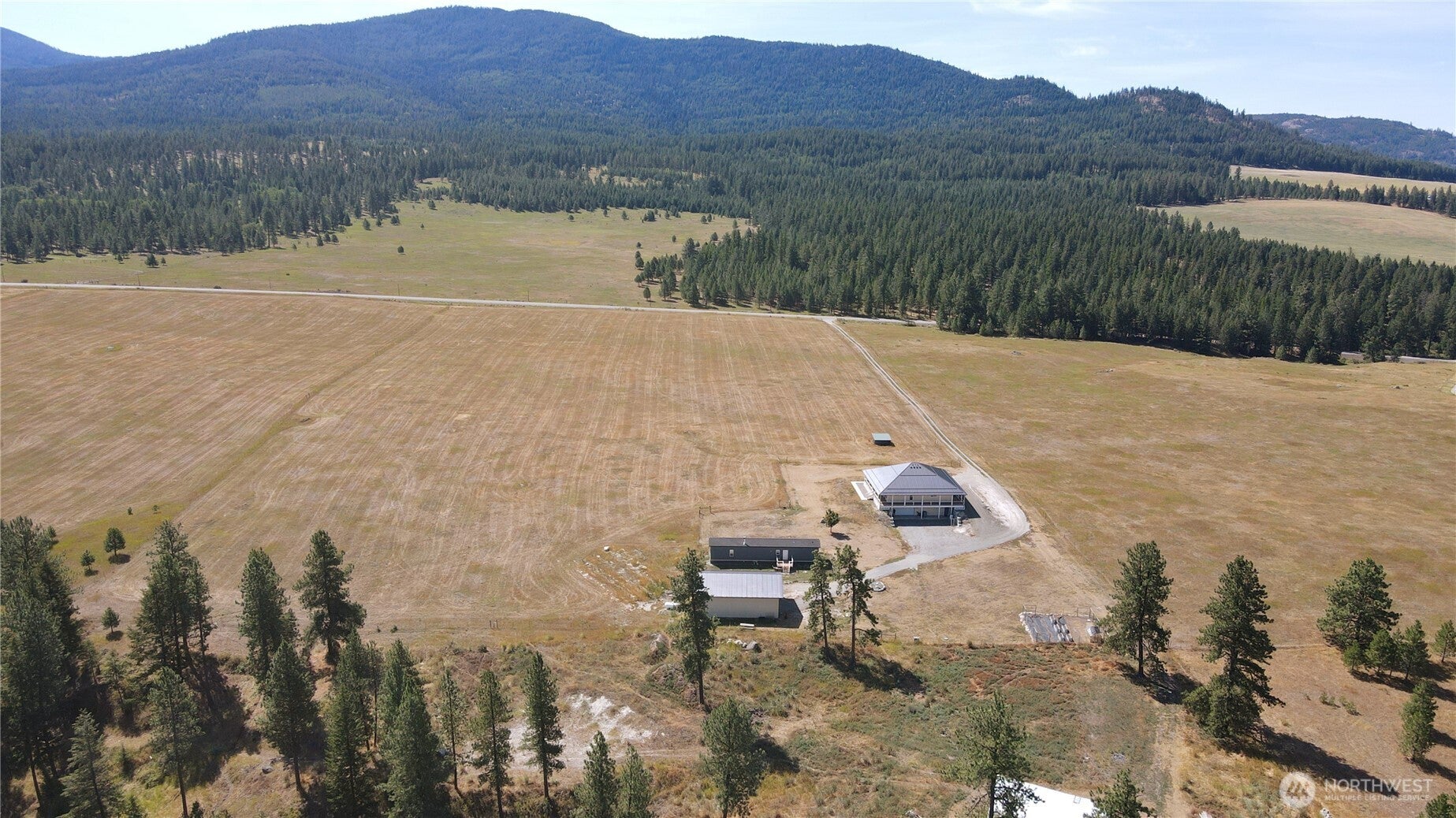 Tonasket, Washington, 98855, United States, 3 Bedrooms Bedrooms, ,2 BathroomsBathrooms,Residential,For Sale,2002069