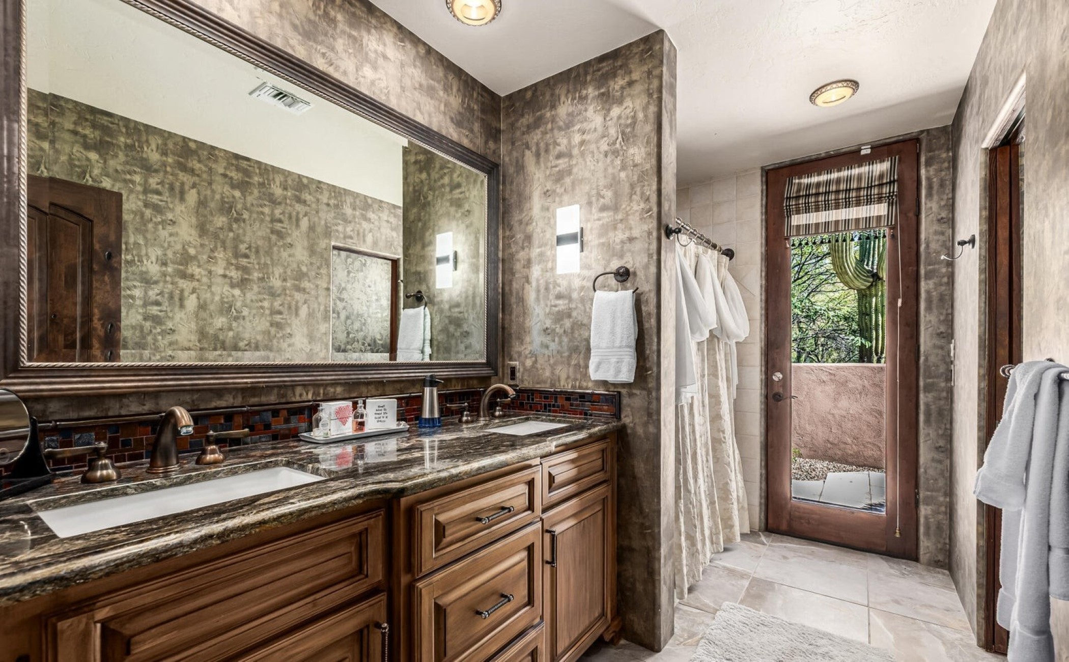  7050 N Vía Sierra Del Sol, Tucson, AZ 85718 - 物件實景