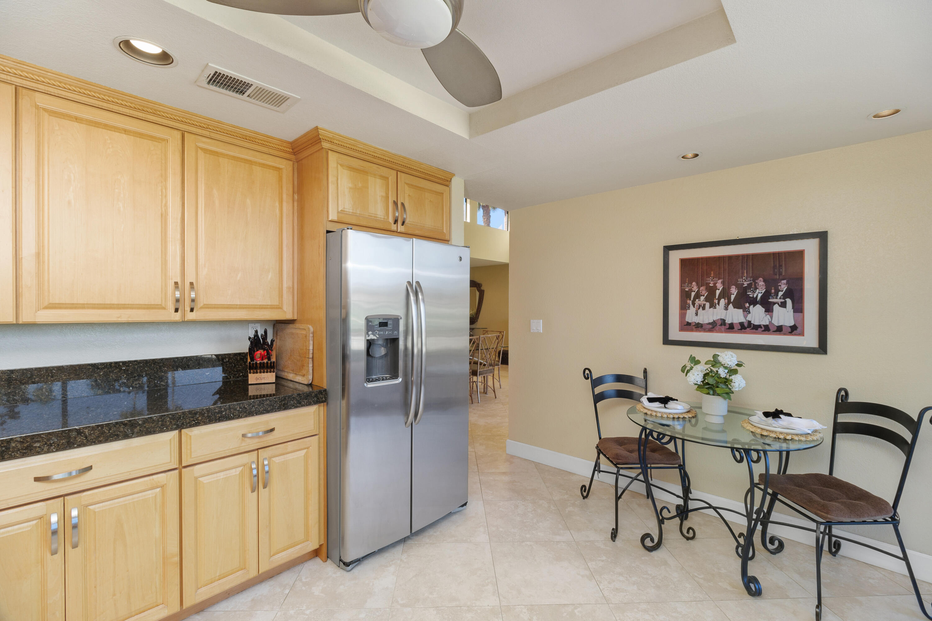 Palm Desert, California, 92260, United States, 2 Bedrooms Bedrooms, ,2 BathroomsBathrooms,Residential,For Sale,1951083