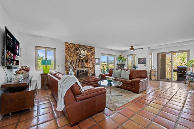 Fallbrook, California, 92028, United States, 3 Bedrooms Bedrooms, ,3 BathroomsBathrooms,Residential,For Sale,1817072