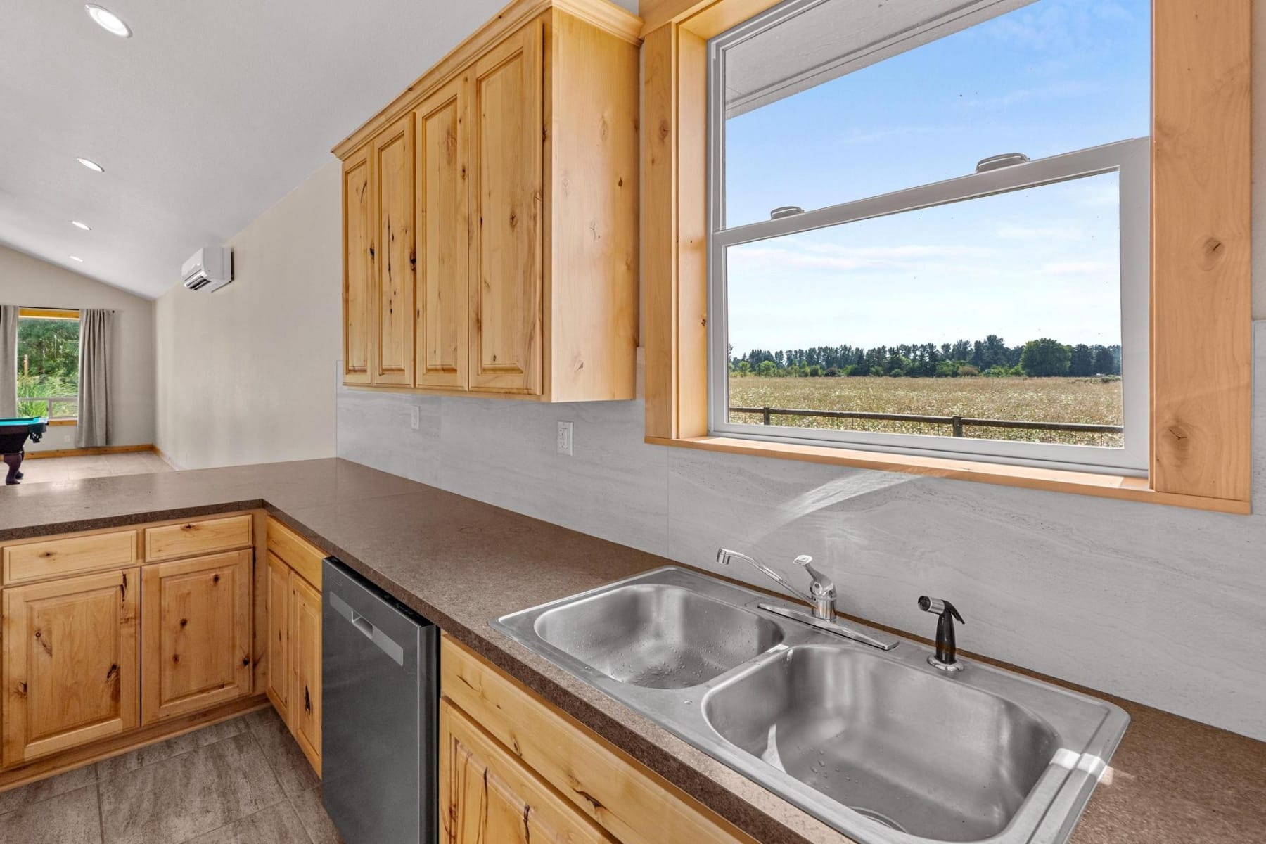  27200 S BARLOW RD Canby, OR 97013 - 物件實景