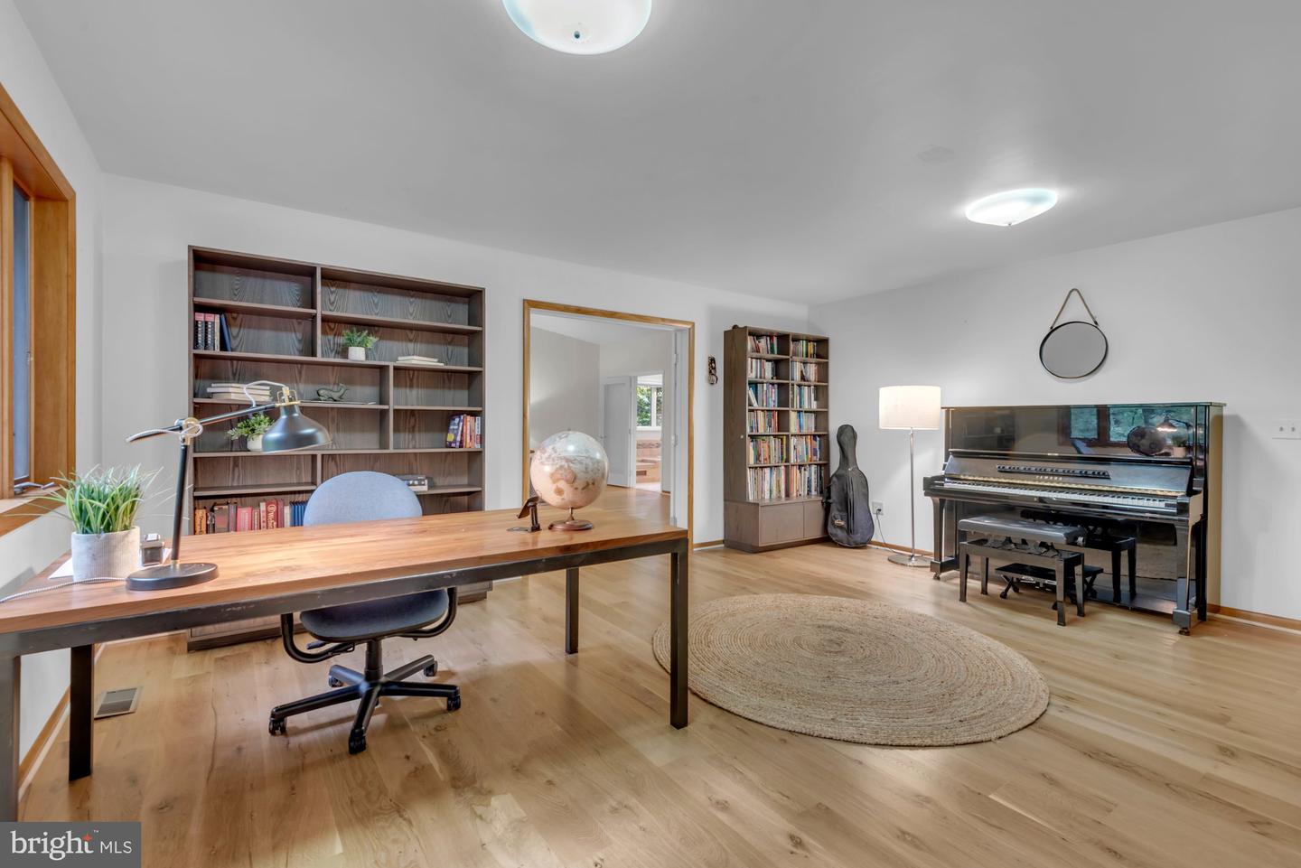 Annapolis, Maryland, 21409, United States, 4 Bedrooms Bedrooms, ,5 BathroomsBathrooms,Residential,For Sale,1947089