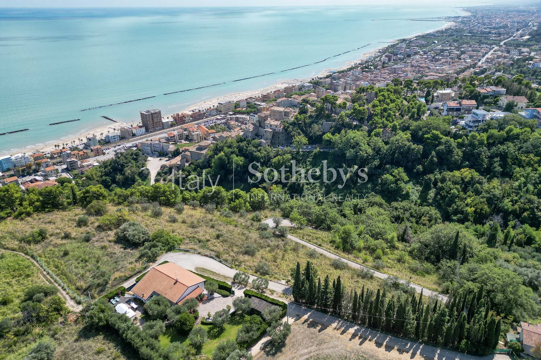  A private retreat above Grottammare’s beaches - 物件實景