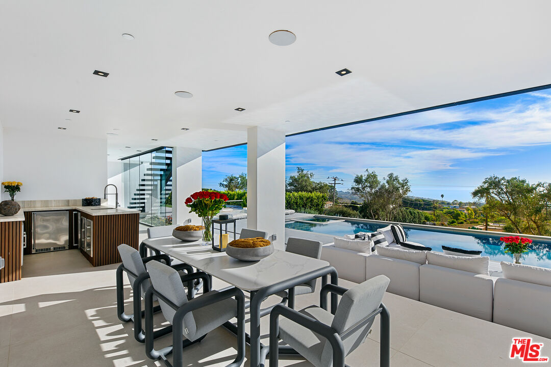 29623 Cuthbert Rd, Malibu, California, 90265, United States, 5 Bedrooms Bedrooms, ,8 BathroomsBathrooms,Residential,For Sale,29623 Cuthbert Rd,1682561