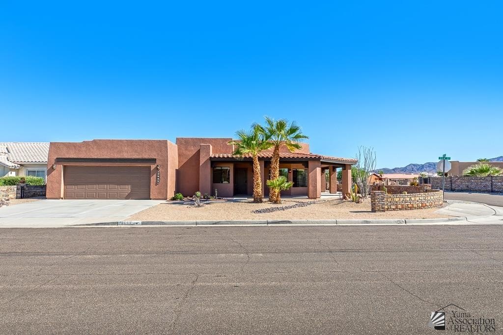 Yuma, Arizona, 85367, United States, 3 Bedrooms Bedrooms, ,2 BathroomsBathrooms,Residential,For Sale,1976192