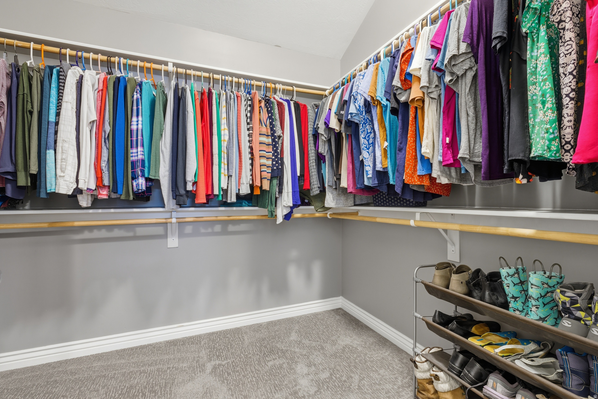 Sandy, Utah, 84092, United States, 4 Bedrooms Bedrooms, ,3 BathroomsBathrooms,Residential,For Sale,1992132