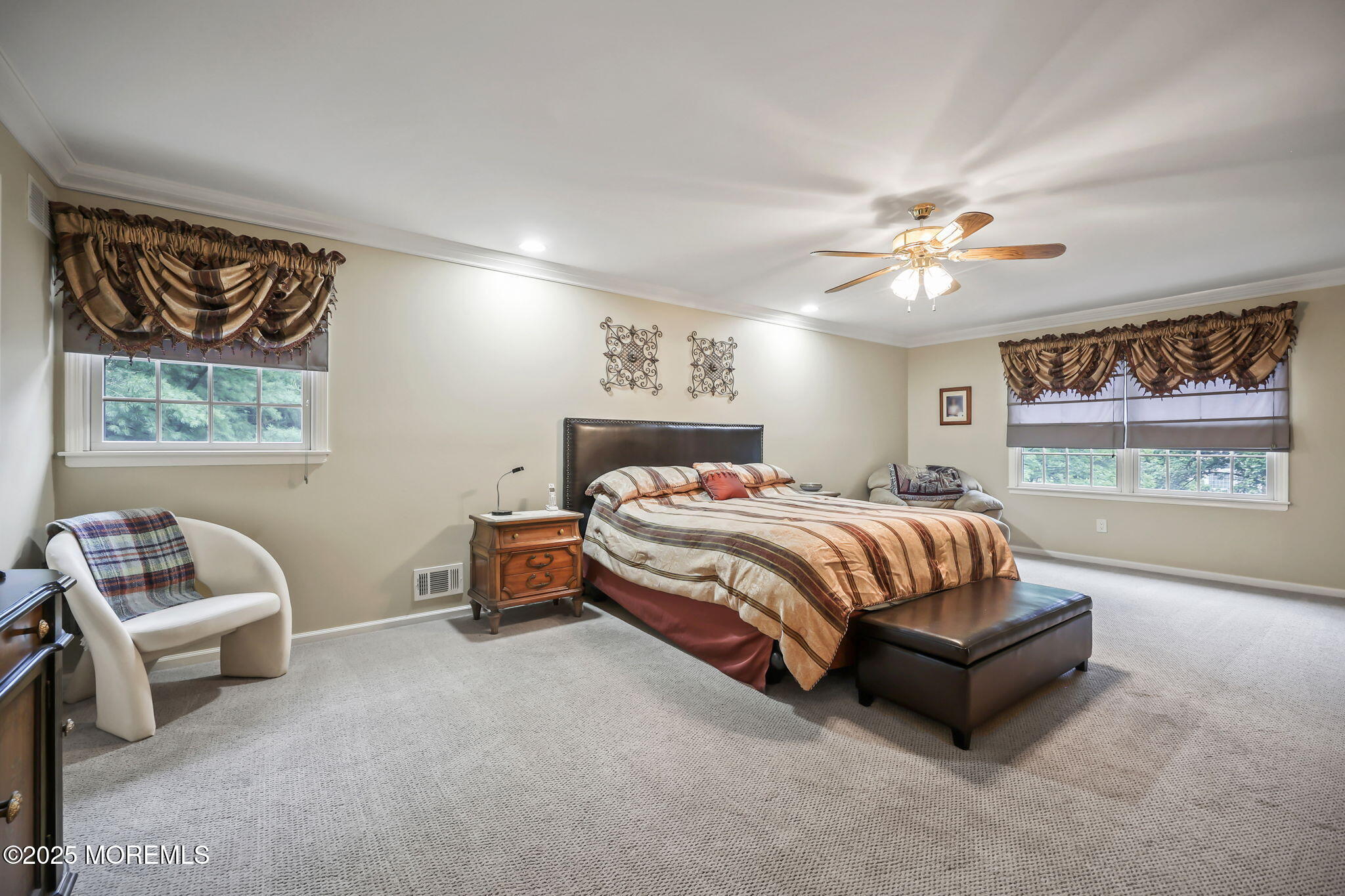 Marlboro, New Jersey, 07746, United States, 5 Bedrooms Bedrooms, ,3 BathroomsBathrooms,Residential,For Sale,1924539
