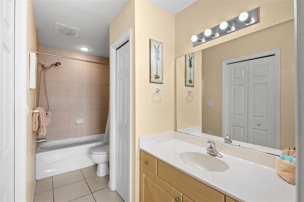 St Petersburg, Florida, 33708, United States, 2 Bedrooms Bedrooms, ,2 BathroomsBathrooms,Residential,For Sale,1950860