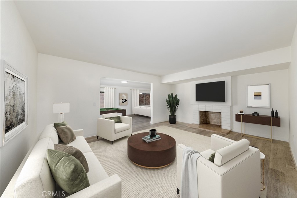 Ontario, California, 91762, United States, 4 Bedrooms Bedrooms, ,2 BathroomsBathrooms,Residential,For Sale,1930288