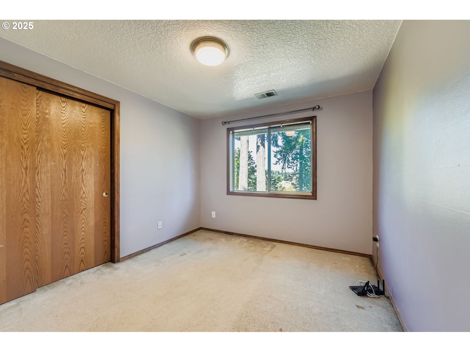 Oregoncity, Oregon, 97045, United States, 4 Bedrooms Bedrooms, ,3 BathroomsBathrooms,Residential,For Sale,1982057