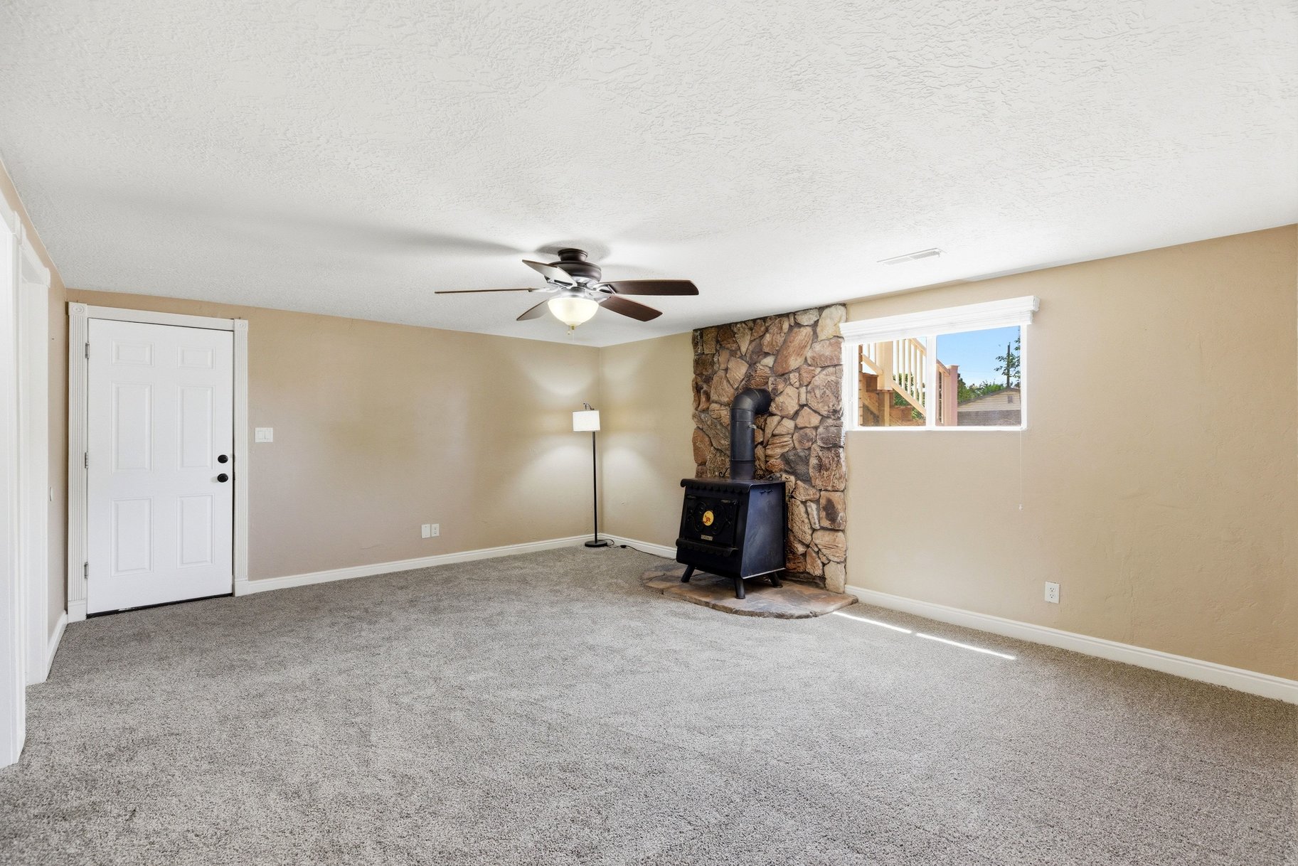 Beautiful Large Corner Lot in Santa Clara Utah__Lots of RV Parking - 物件實景