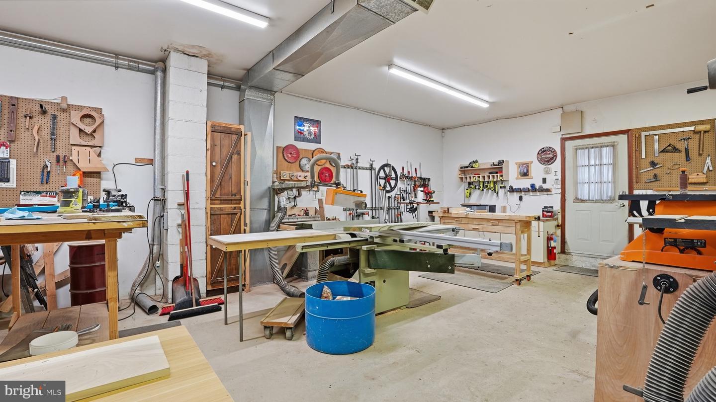 Allentown, Pennsylvania, 18103, United States, 3 Bedrooms Bedrooms, ,2 BathroomsBathrooms,Residential,For Sale,1993254