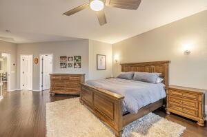 Palmdale, California, 93551, United States, 4 Bedrooms Bedrooms, ,3 BathroomsBathrooms,Residential,For Sale,1805176