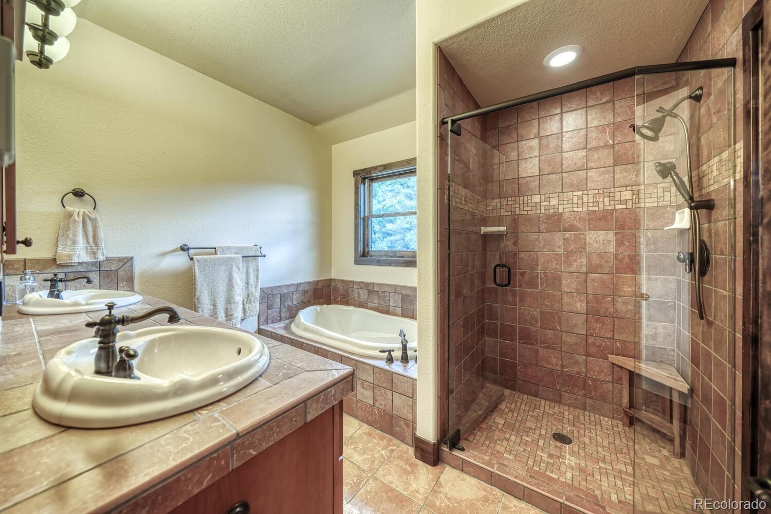 Salida, Colorado, 81201, United States, 4 Bedrooms Bedrooms, ,3 BathroomsBathrooms,Residential,For Sale,1981724