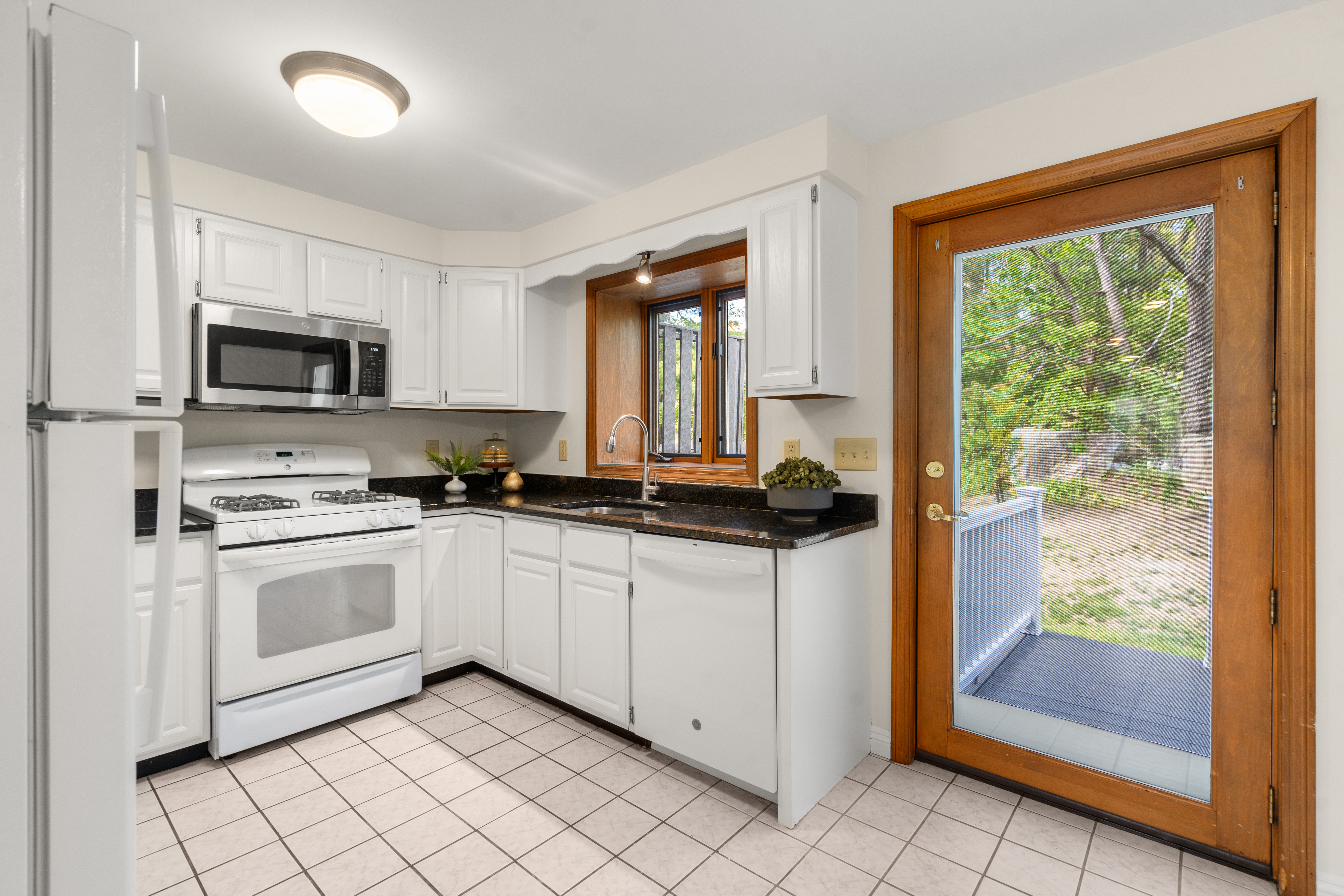  128 Parker Street, Unit 3C Acton, MA, 01720 - 物件實景