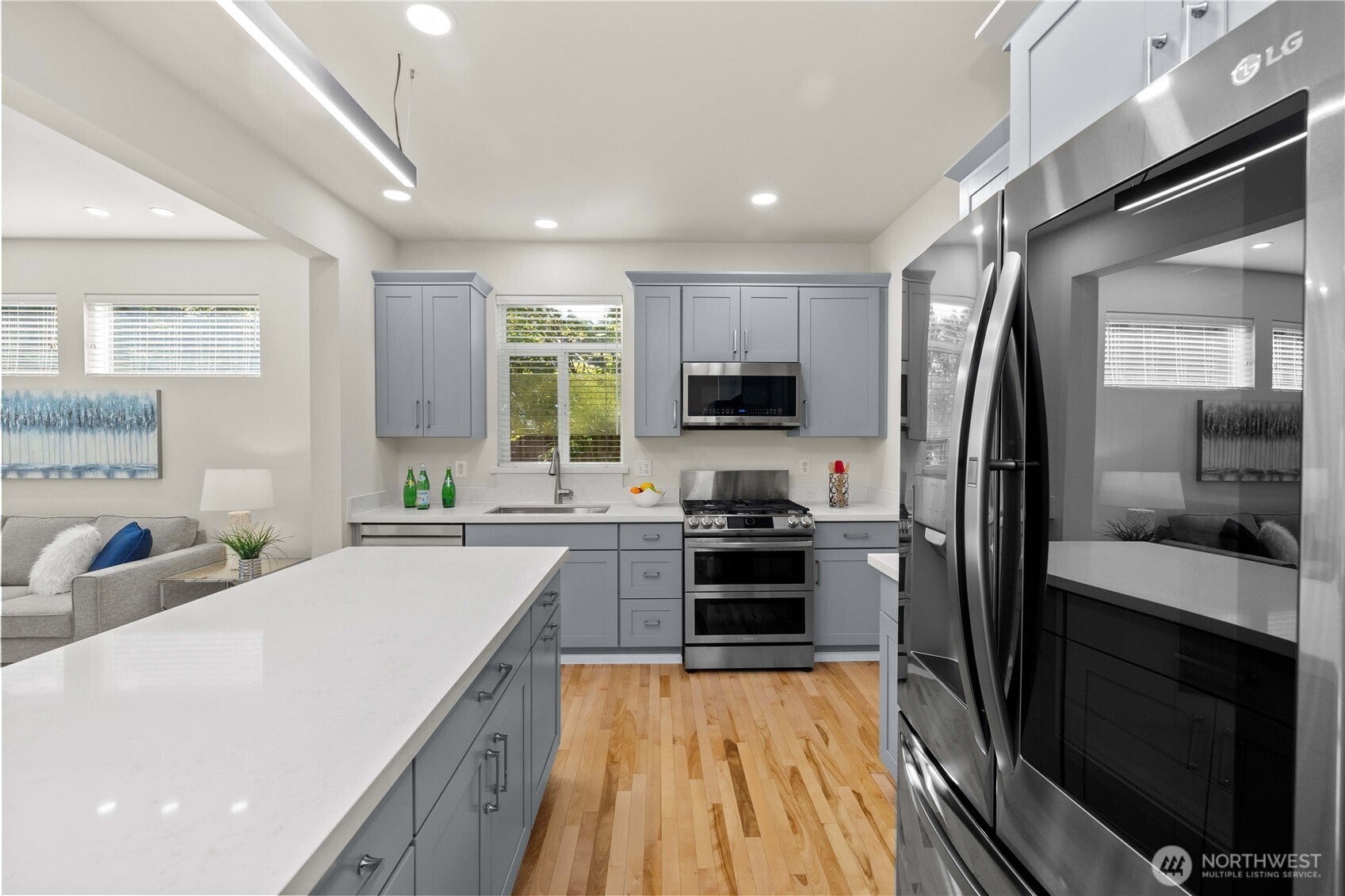 Snohomish, Washington, 98296, United States, 3 Bedrooms Bedrooms, ,3 BathroomsBathrooms,Residential,For Sale,1900545
