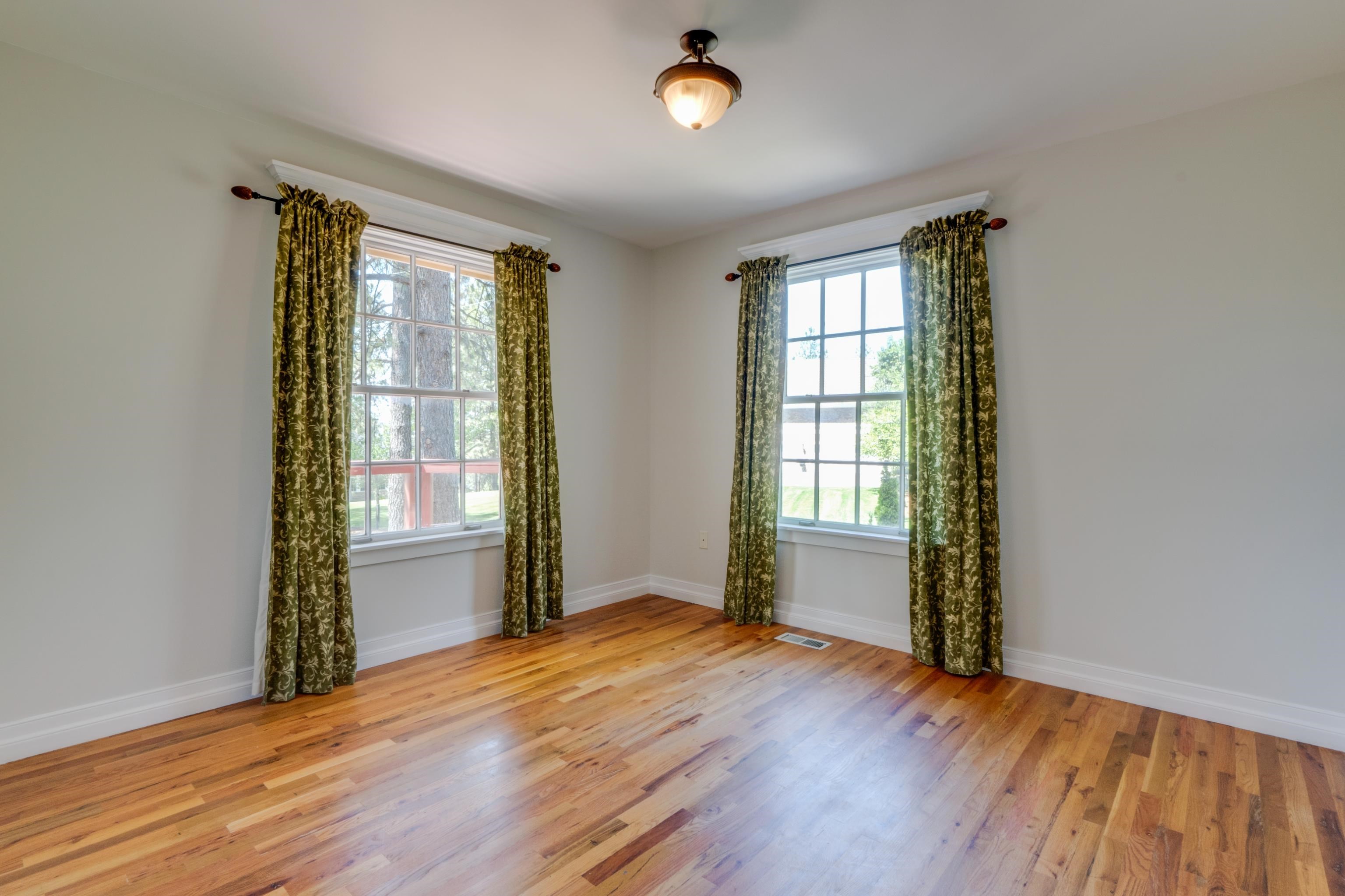 Liberty Lake, Washington, 99019, United States, 4 Bedrooms Bedrooms, ,4 BathroomsBathrooms,Residential,For Sale,1838357