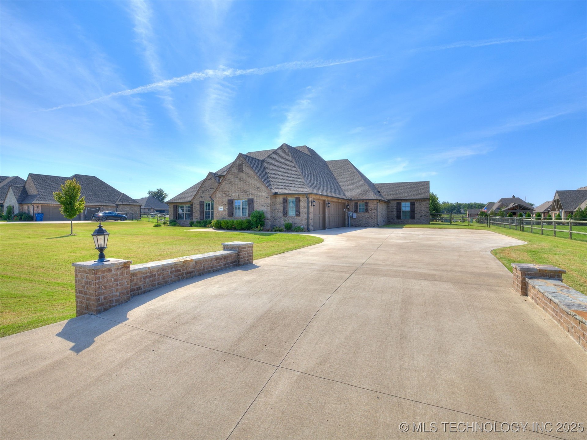 Owasso, Oklahoma, 74055, United States, 4 Bedrooms Bedrooms, ,3 BathroomsBathrooms,Residential,For Sale,1951172