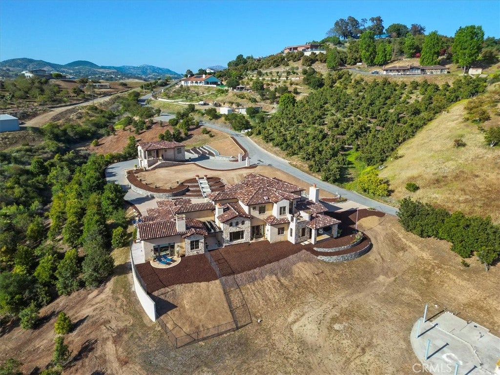 Fallbrook, California, 92028, United States, 7 Bedrooms Bedrooms, ,7 BathroomsBathrooms,Residential,For Sale,1827322