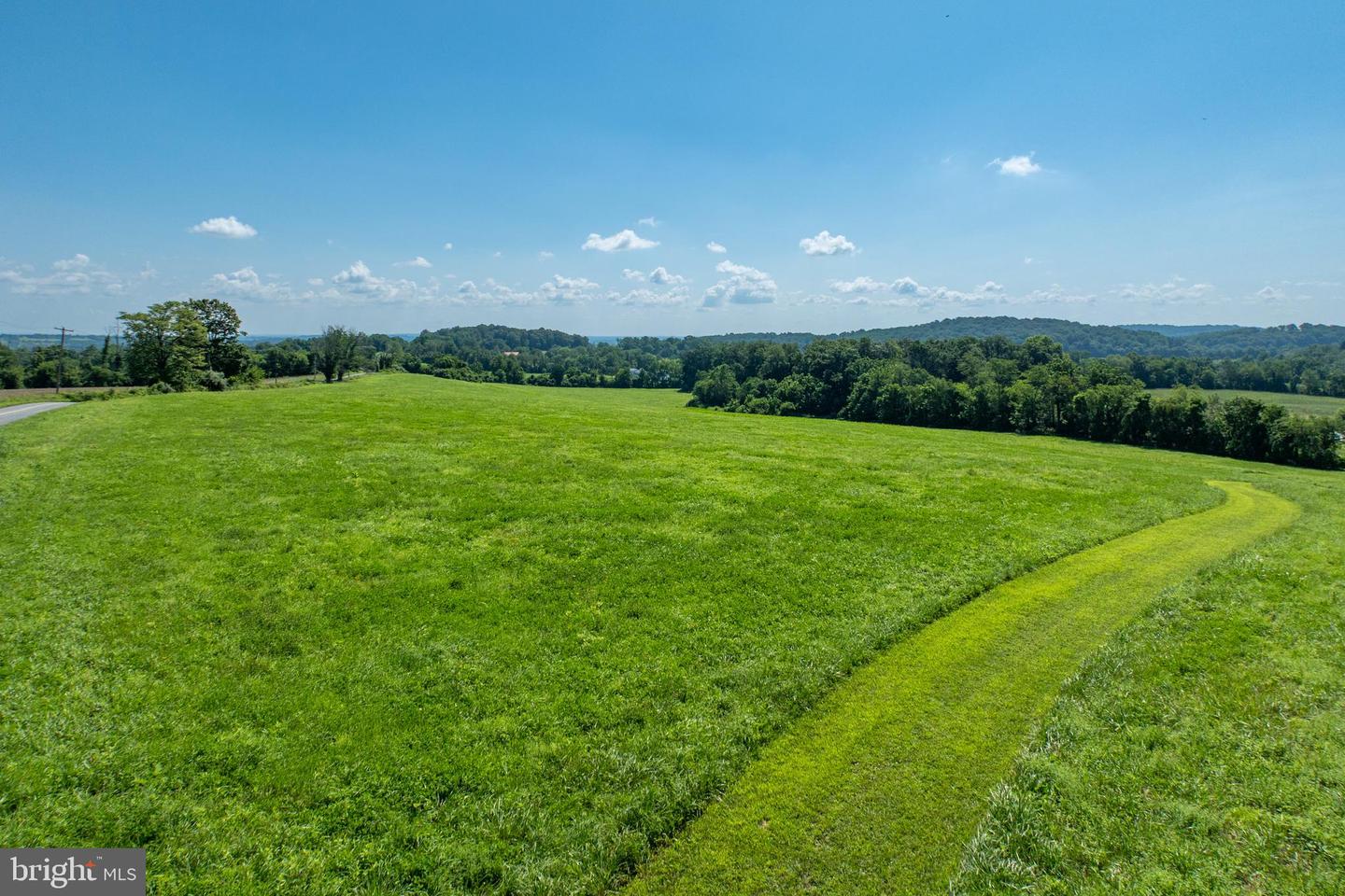 CHESTER SPRINGS, Pennsylvania, 19425, United States, ,Land,For Sale,2002840