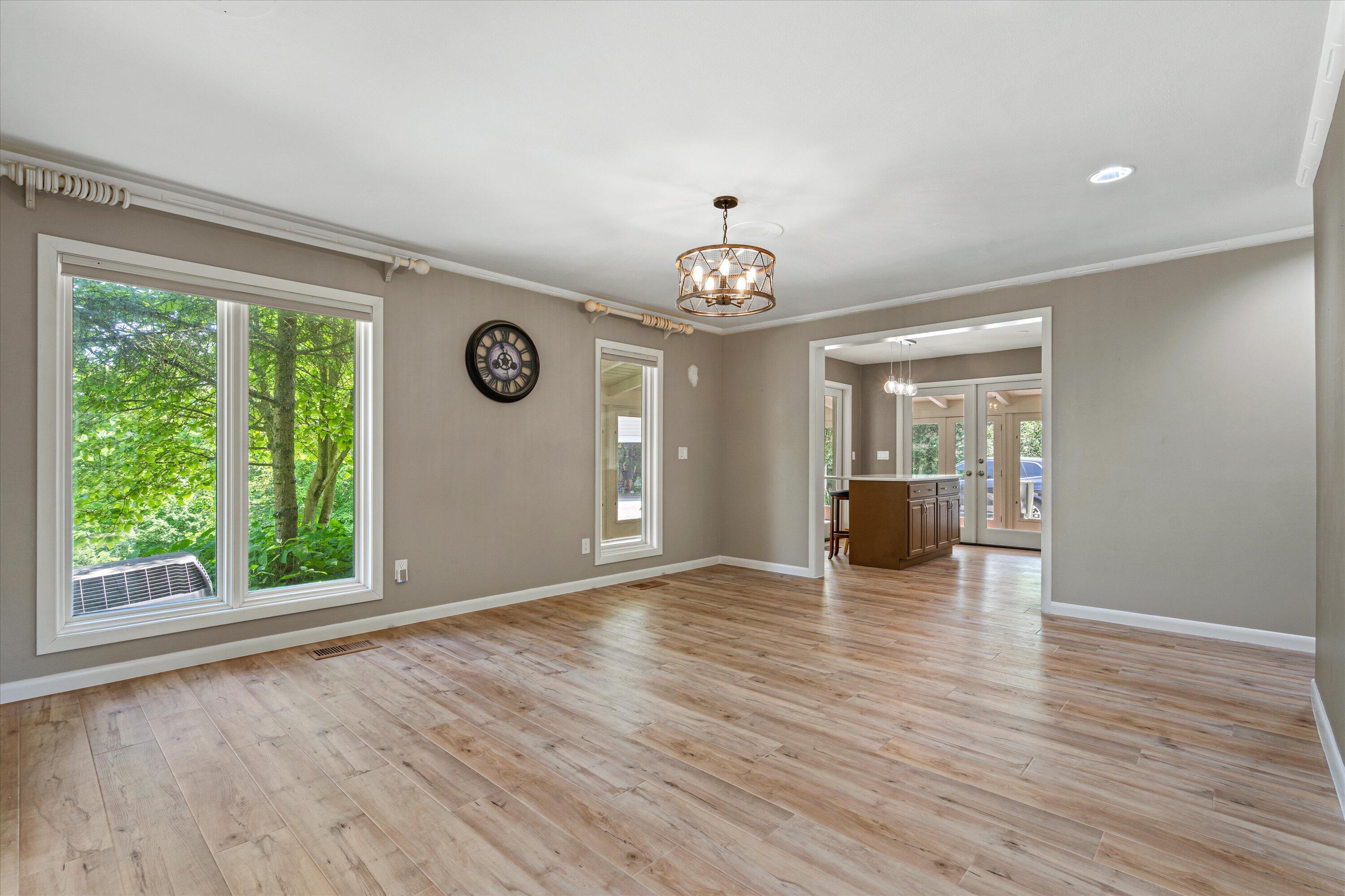 Lisbon, Wisconsin, 53089, United States, 4 Bedrooms Bedrooms, ,5 BathroomsBathrooms,Residential,For Sale,1868566