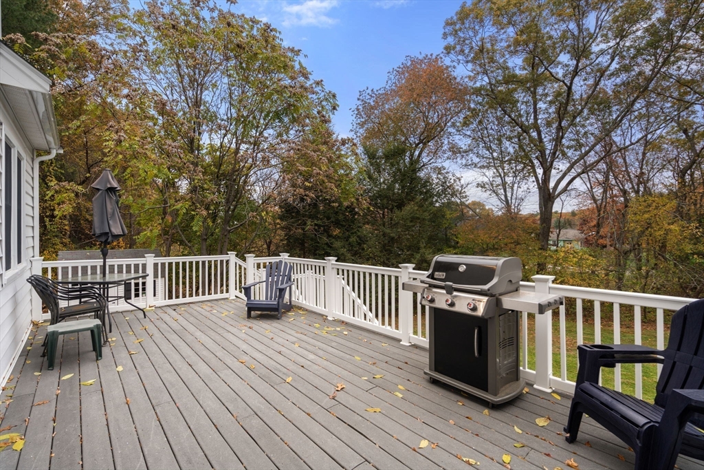 Marlborough, Massachusetts, 01752, United States, 4 Bedrooms Bedrooms, ,Residential,For Sale,1987097