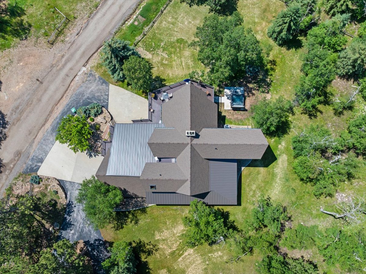 Lead, South Dakota, 57754, United States, 4 Bedrooms Bedrooms, ,3 BathroomsBathrooms,Residential,For Sale,1975195